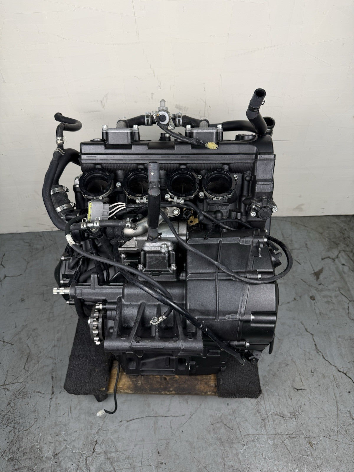 2009 - 2014 YAMAHA YZF R1 ENGINE MOTOR 30 DAY WARRANTY GUARANTEED BLACK STOCK