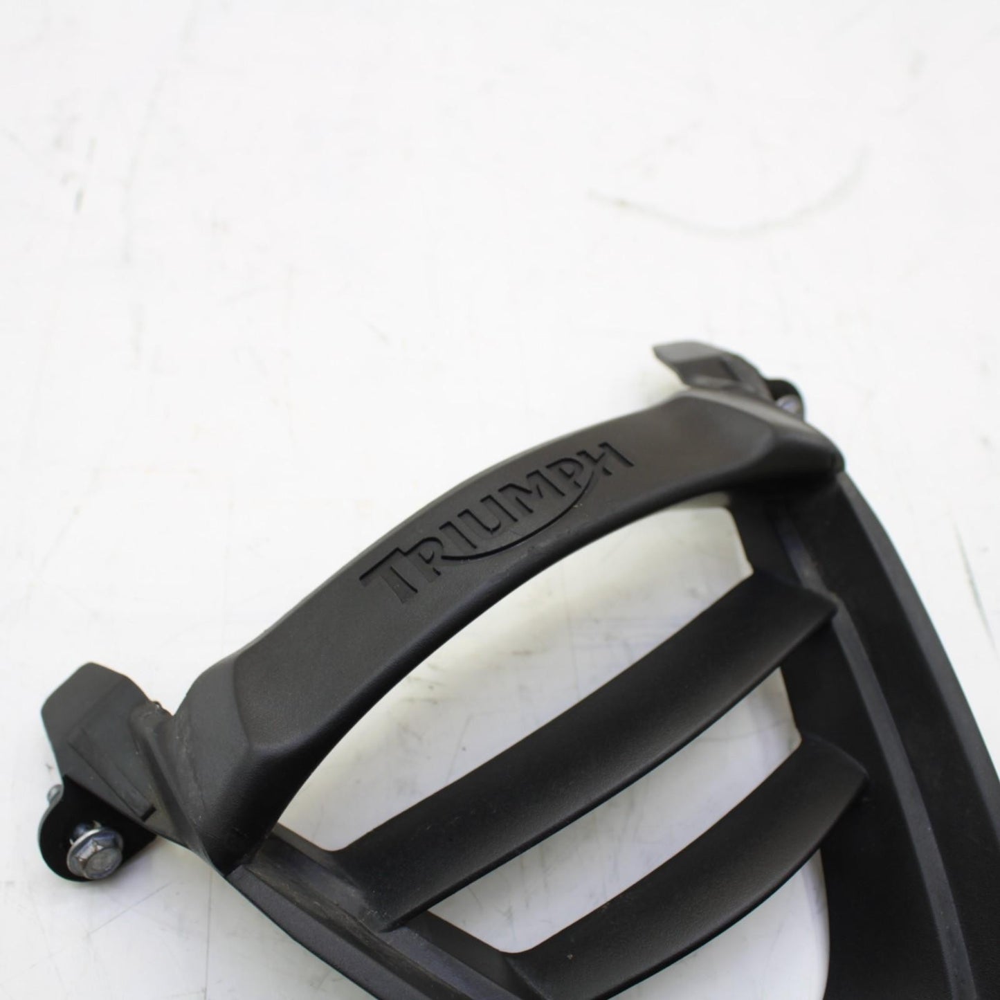 2009 - 2012 TRIUMPH Daytona 675 INTAKE GRILLE Front Center Air owl Fairing