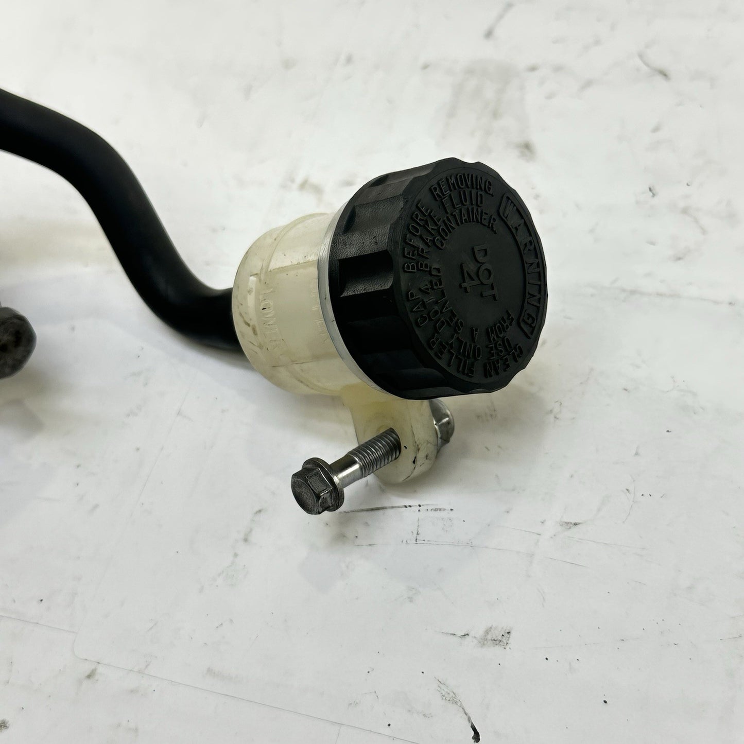 2013 - 2017 TRIUMPH DAYTONA 675R REAR BRAKE MASTER CYLINDER RESERVOIR CANISTER