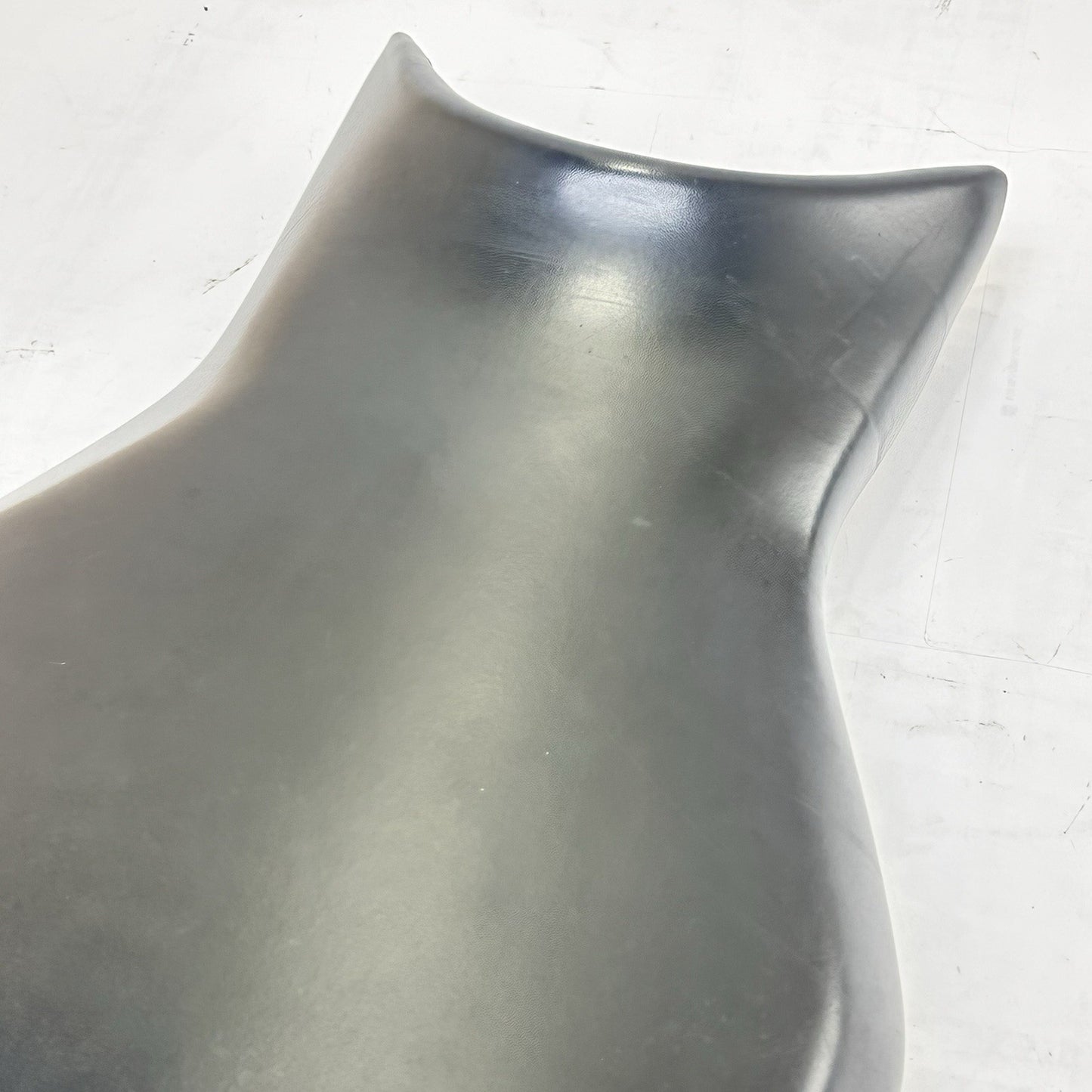 2013 - 2017 TRIUMPH DAYTONA 675R FRONT DRIVER SEAT SADDLE BLACK CUSHION