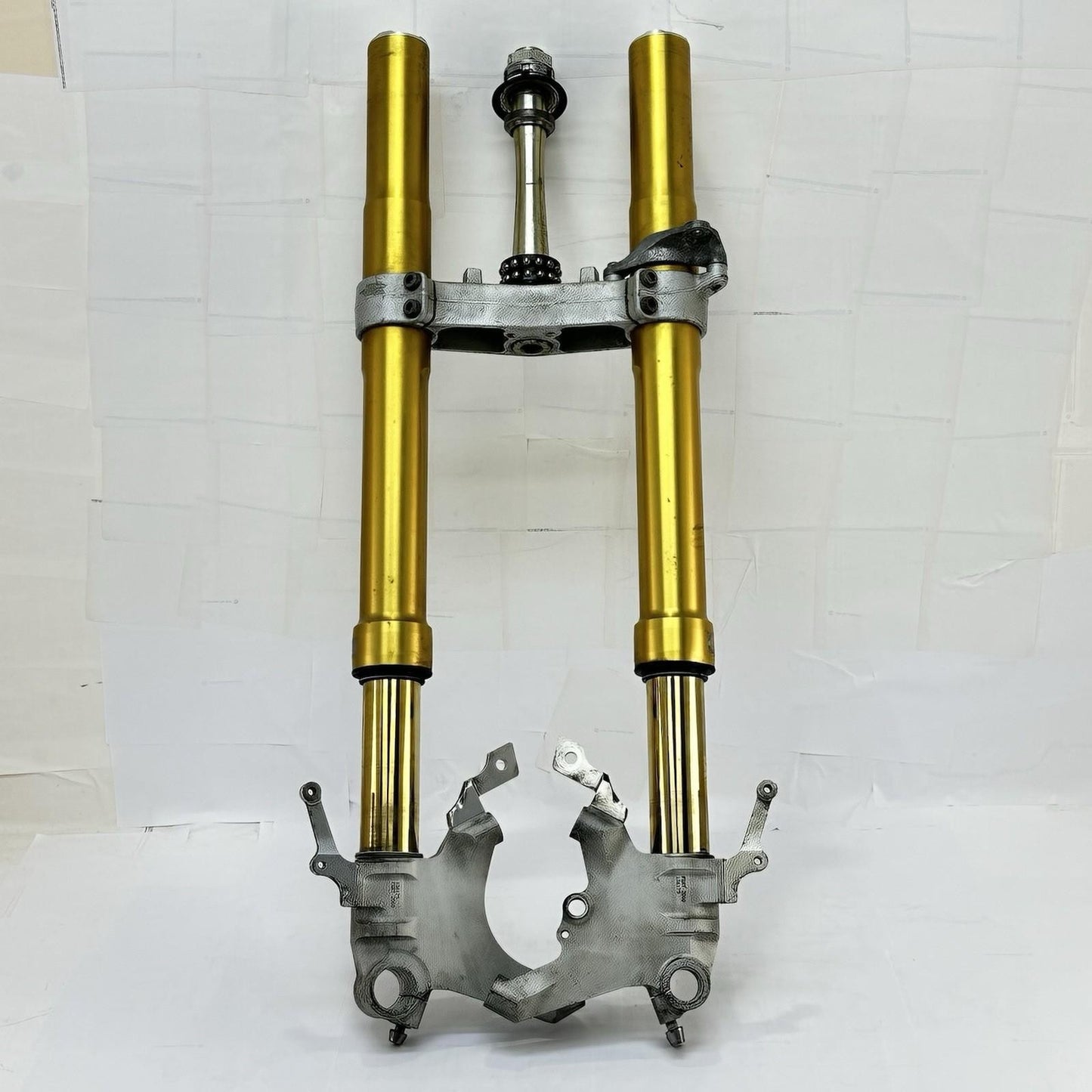 2009 - 2014 YAMAHA YZF R1 FRONT FORKS LOWER TRIPLE TREE SUSPENSION OHLINS TTX