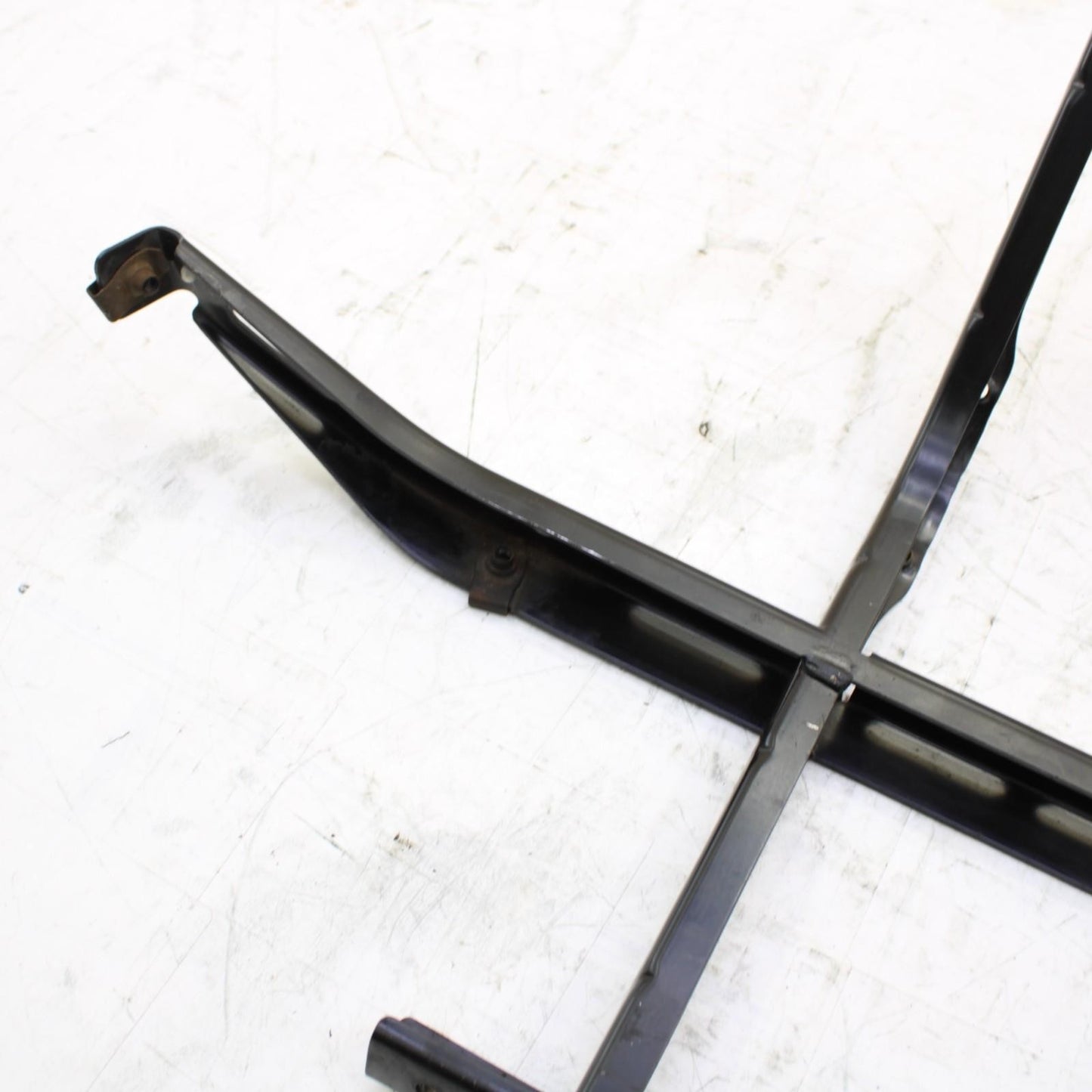 2008 CAN-AM SPYDER GS990 FRONT LOWER NOSE BAR MOUNT BRACKET STRAIGHT BLACK