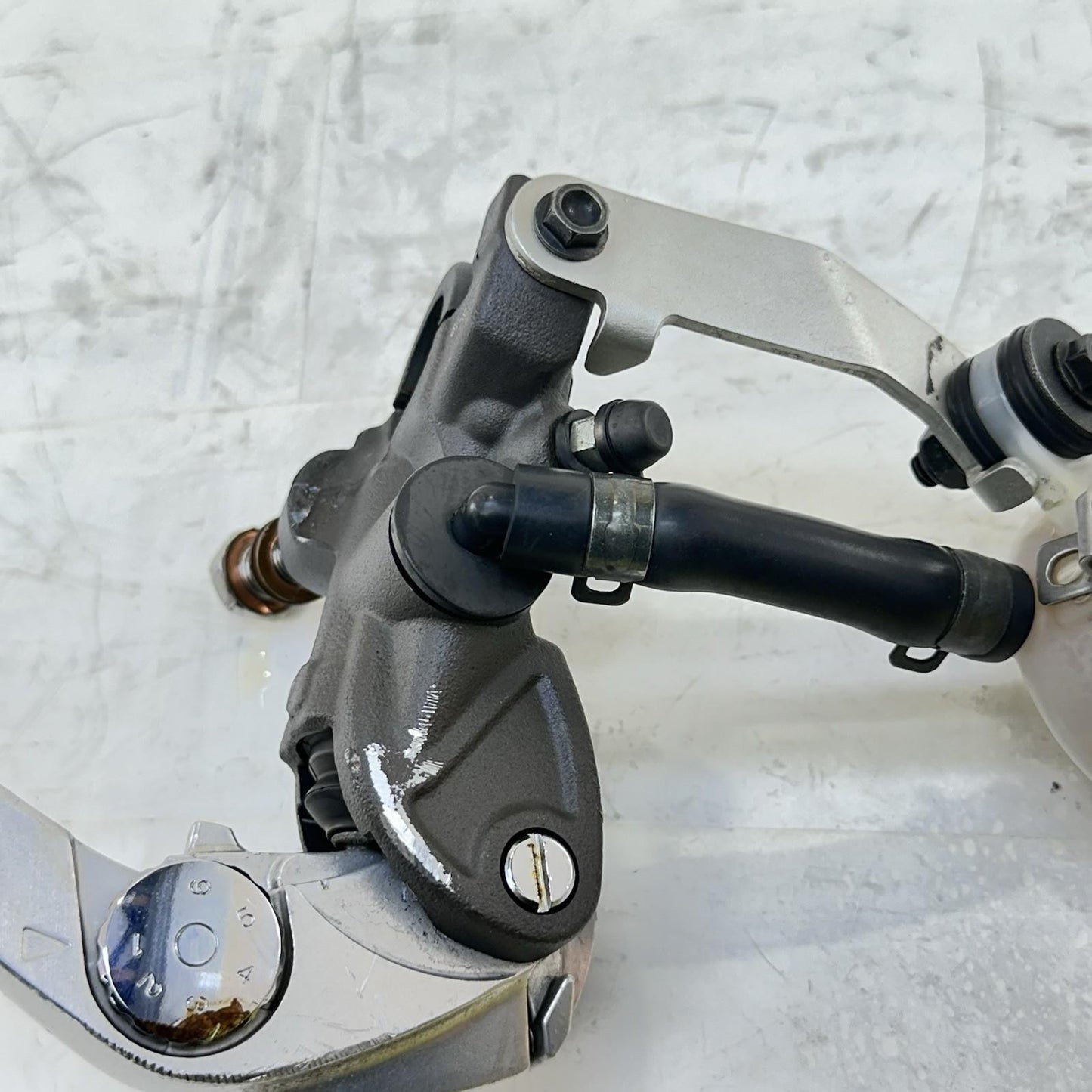2017 - 2019 HONDA CBR1000RR FRONT BRAKE MASTER CYLINDER RESERVOIR LEVER STOCK
