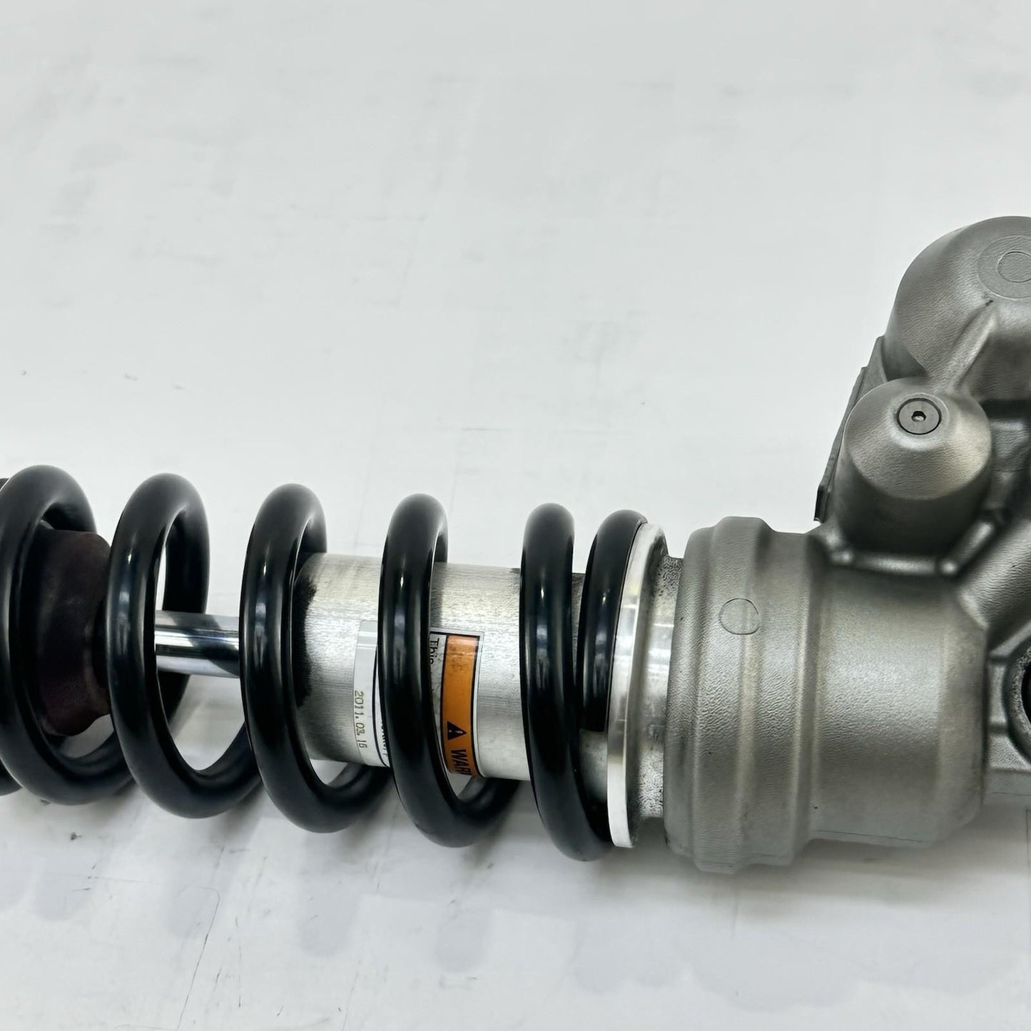 2009 - 2011 YAMAHA YZF R1 REAR SHOCK BACK SUSPENSION ABSORBER STOCK