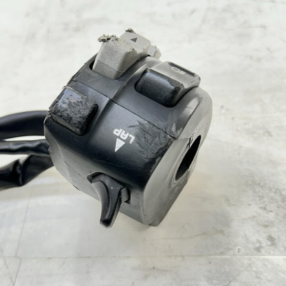 2017 - 2019 HONDA CBR1000RR LEFT SWITCH LIGHT HORN INDICATOR CONTROL *SCUFFED*