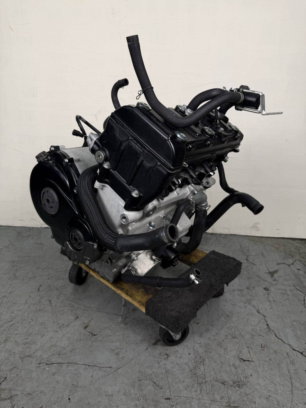 2011 - 2026 SUZUKI GSXR600 ENGINE MOTOR *LOW MILES* TRANSMISSON CRANK CASE