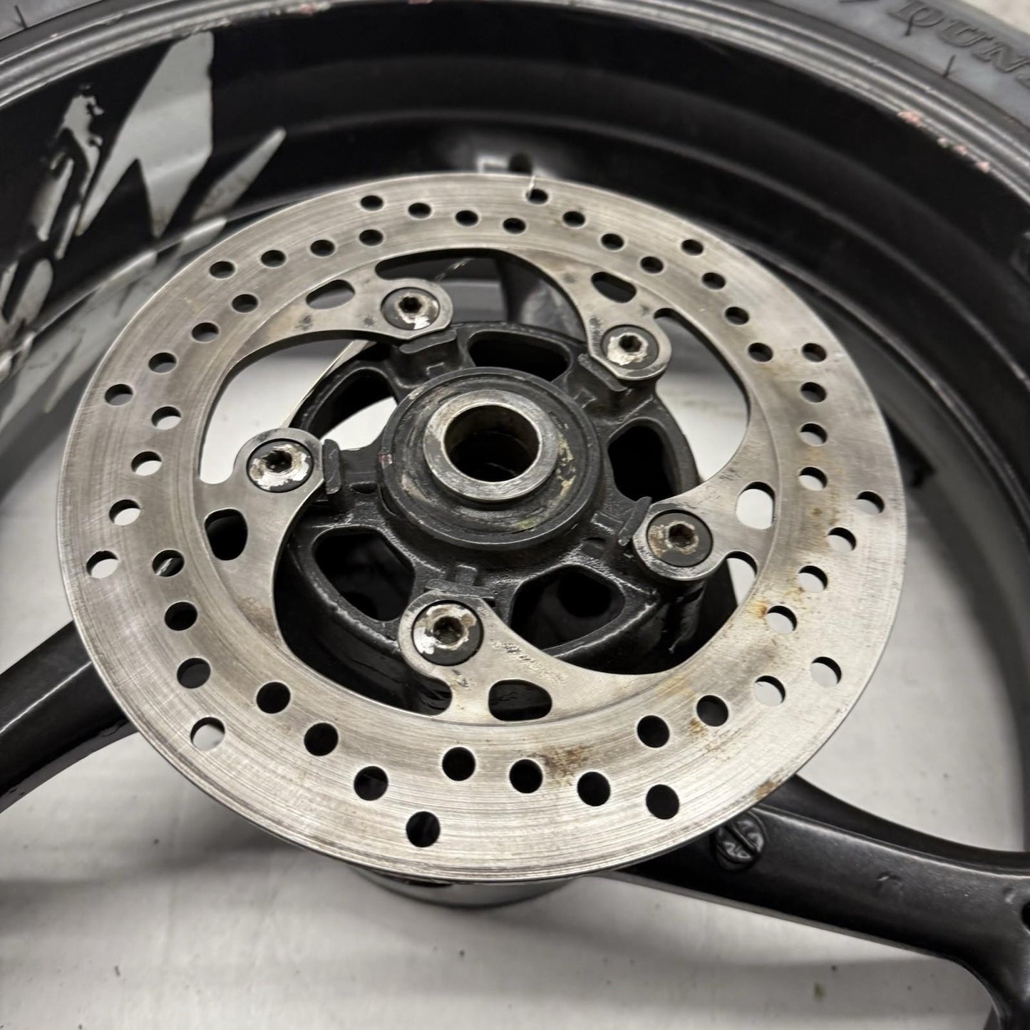 2011 - 2025 SUZUKI GSXR600 GSXR750 REAR WHEEL BACK RIM ROTOR HUB BLACK STOCK