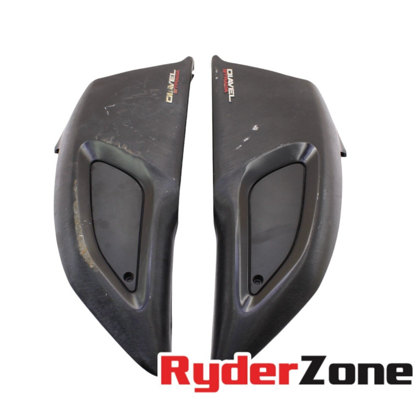 2011 - 2014 DUCATI DIAVEL AIR INTAKE COVER RIGHT SIDE FAIRING PLASTIC 8291A081C