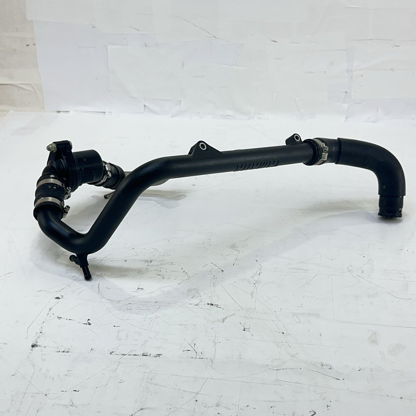2009 - 2014 YAMAHA YZF R1 RADIATOR HOSE PIPE LINE THERMOSTAT ENGINE COOLING