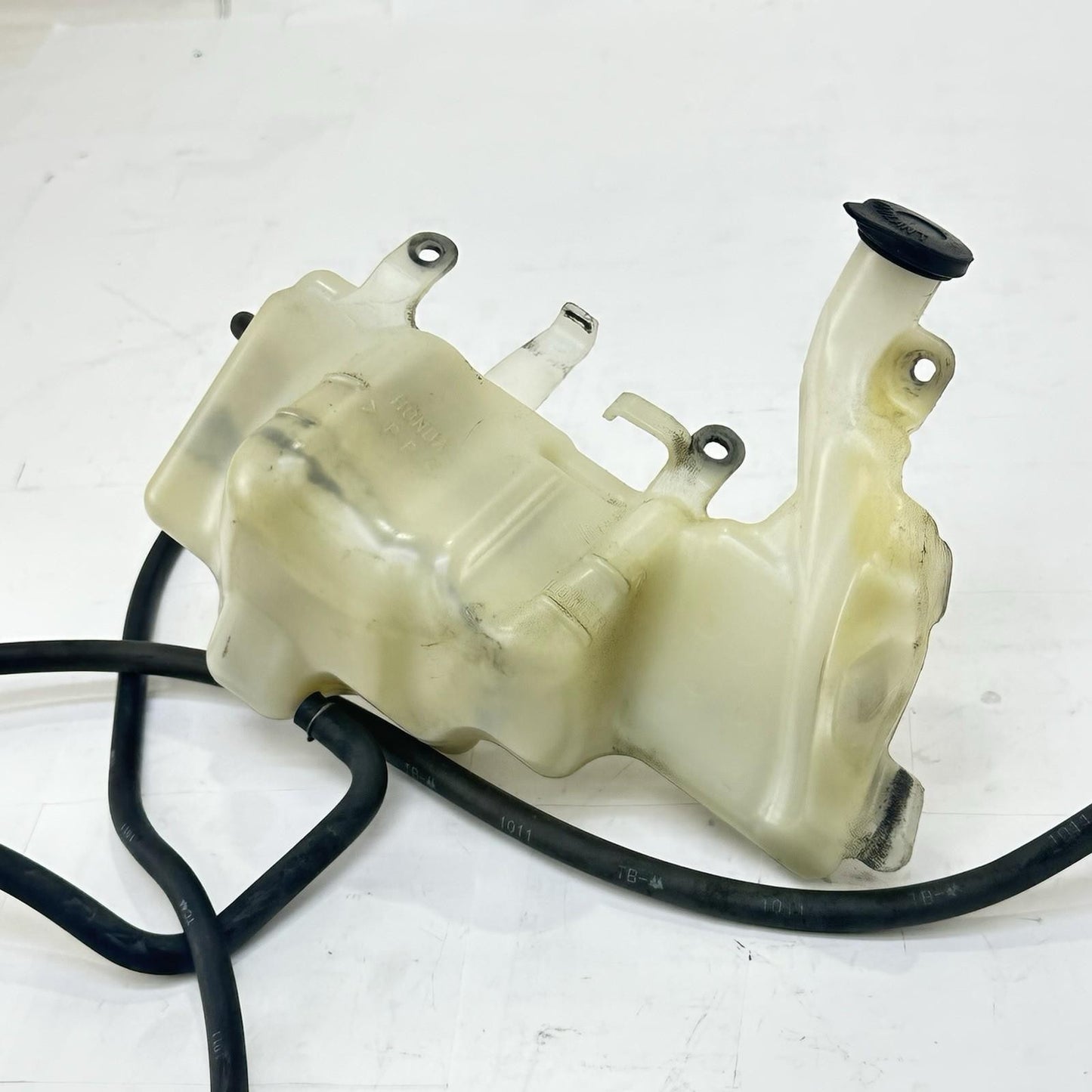 2012 - 2016 HONDA CBR1000RR COOLANT TANK RADIATOR OVER FLOW BOTTLE LINES HOSES