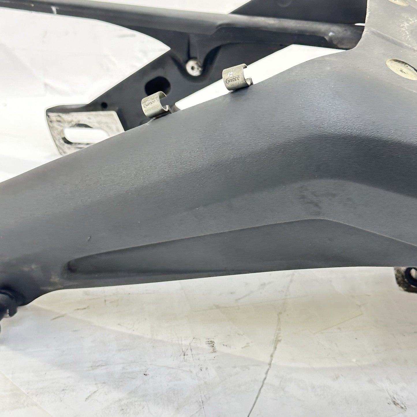 2013 - 2017 TRIUMPH DAYTONA 675R SWINGARM REAR SHOCK BACK WHEEL FRAME BLACK