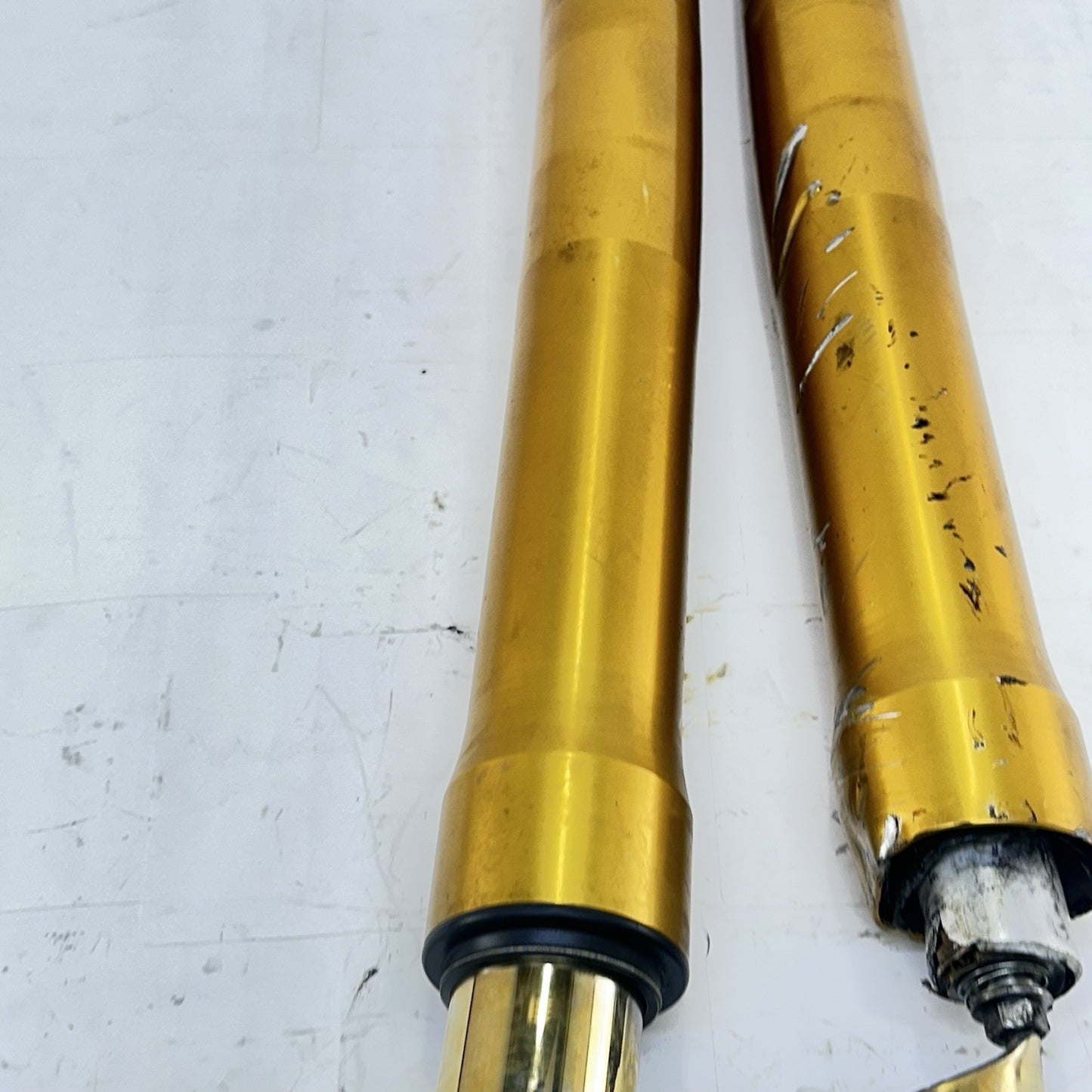 2013 - 2017 TRIUMPH DAYTONA 675R FRONT FORKS LEGS SUSPENSION OHLINS *FOR PARTS*