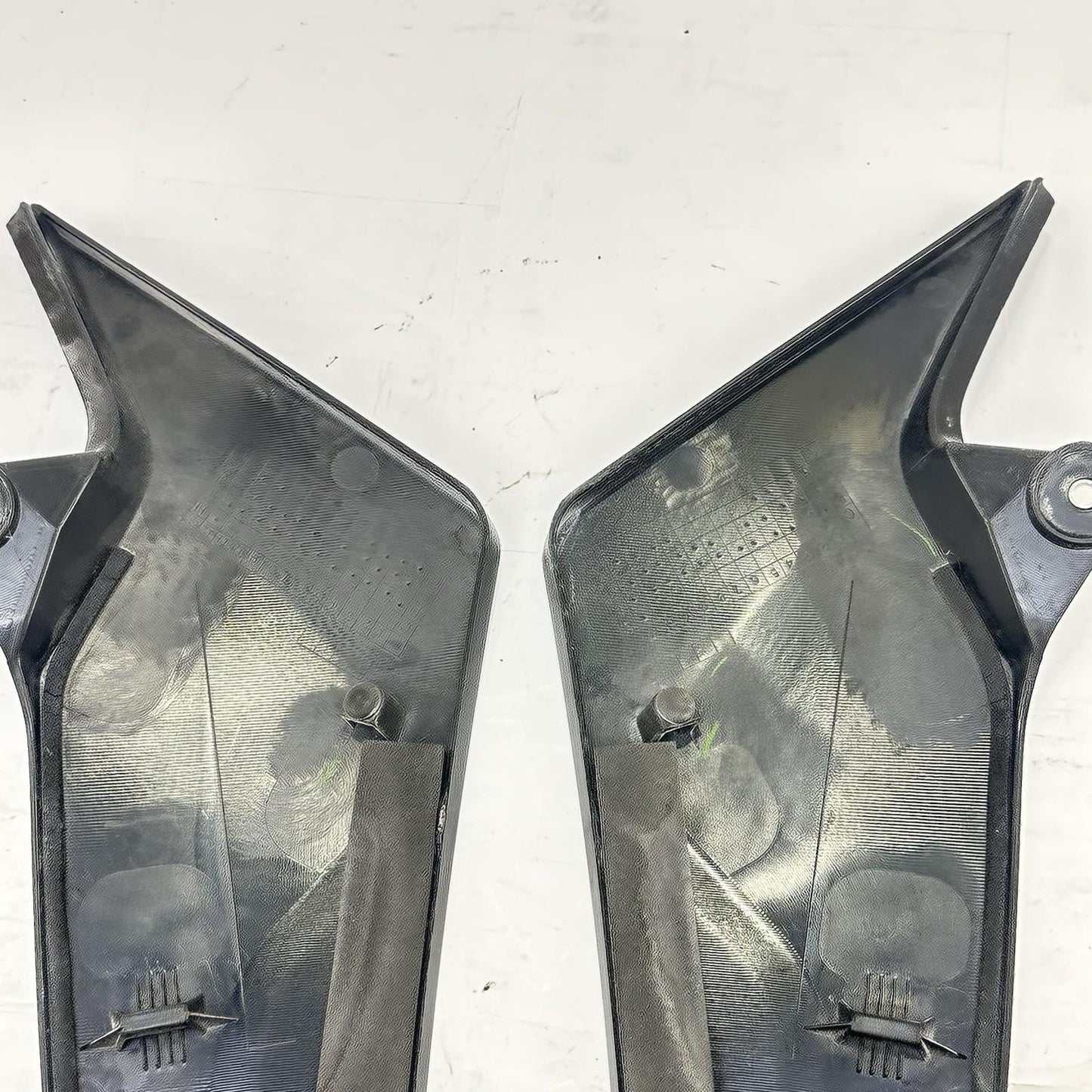 2009 - 2011 YAMAHA YZF R1 SIDE FUEL TANK FAIRINGS GAS LEFT RIGHT COWLS SET PAIR