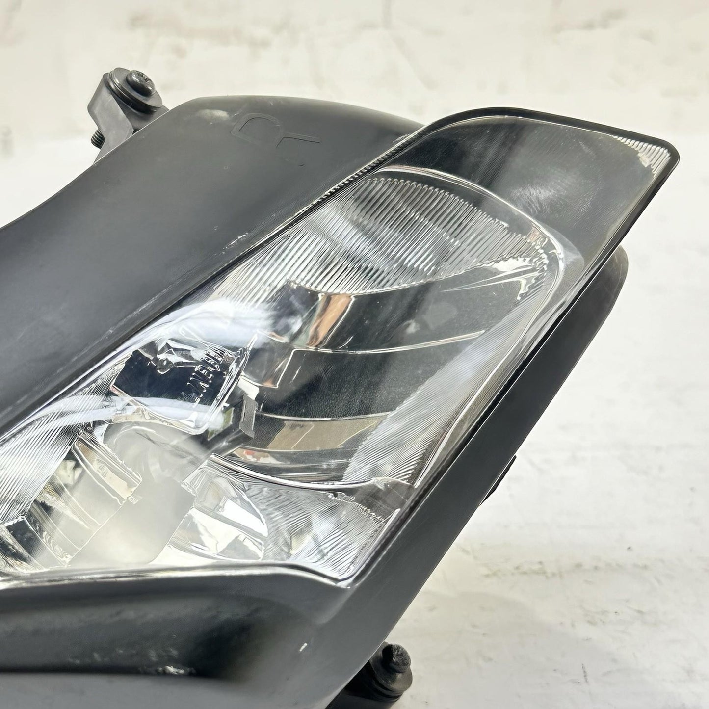 2007 - 2012 HONDA CBR600RR HEADLIGHTS FRONT LAMPS LEFT RIGHT SET LIGHTS