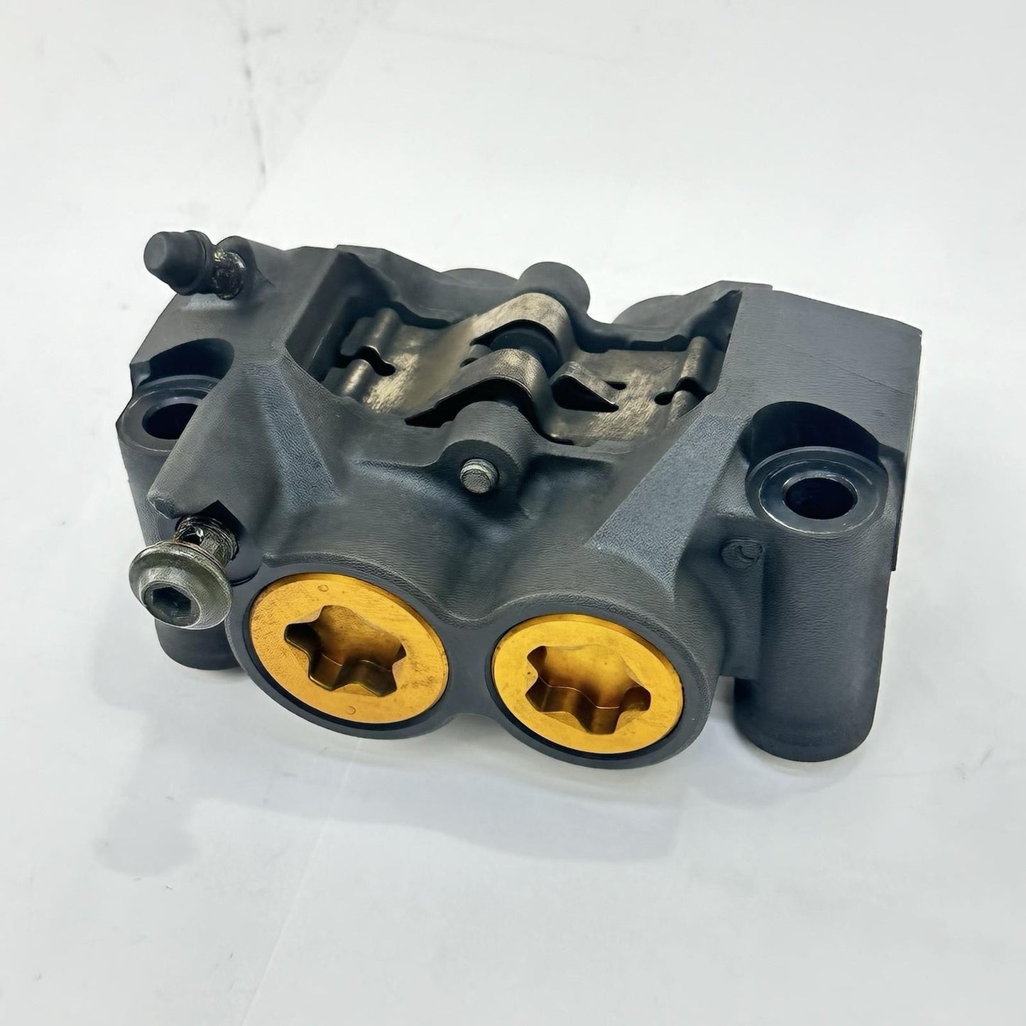 2003 - 2005 YAMAHA YZF R6 FRONT BRAKE CALIPERS LEFT RIGHT SET PAIR BOLTS