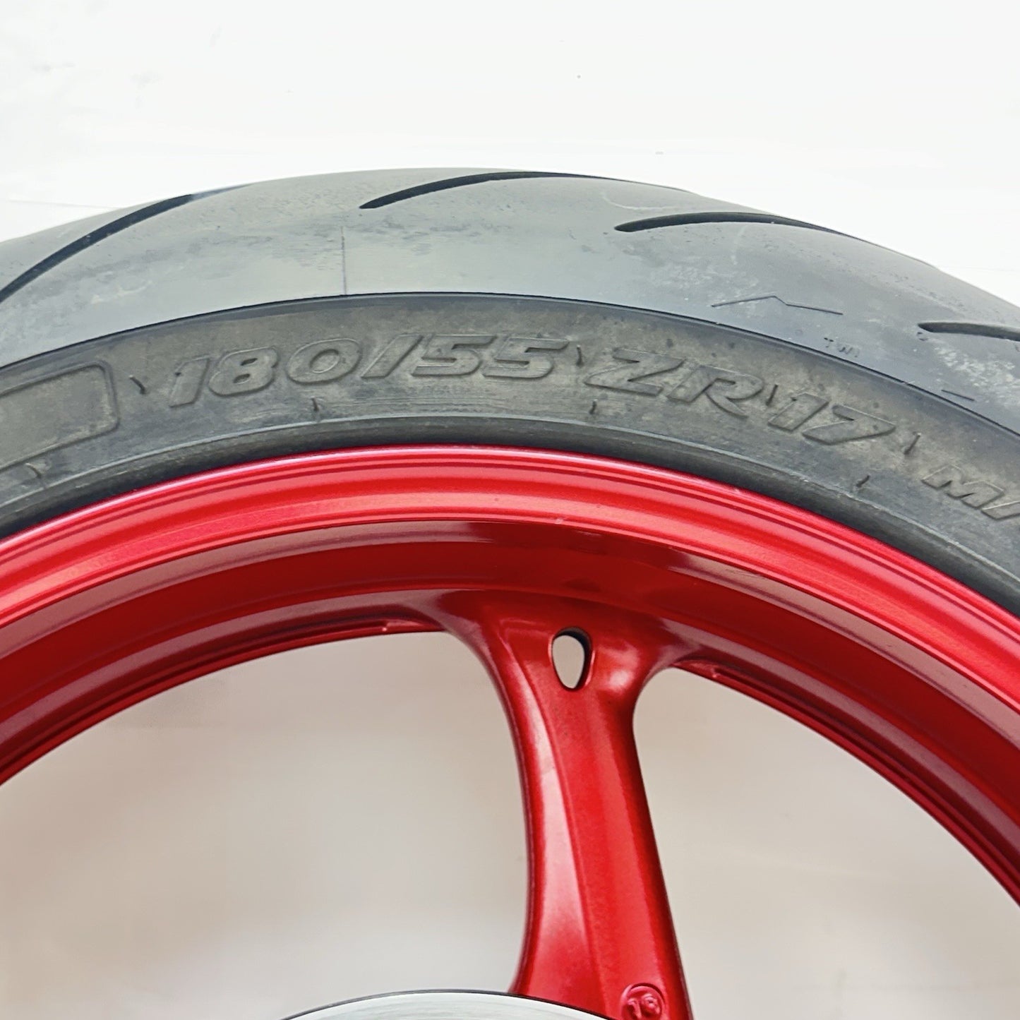 2011 - 2026 SUZUKI GSXS 600 GSXR 750 REAR WHEEL RIM TIRE BACK BRAKE ROTOR RED