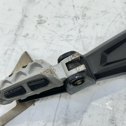 2016 - 2018 DUCATI HYPERMOTARD 939 FOOT REST PEGS PLATE BRACKET HOLDER *SCUFFED*