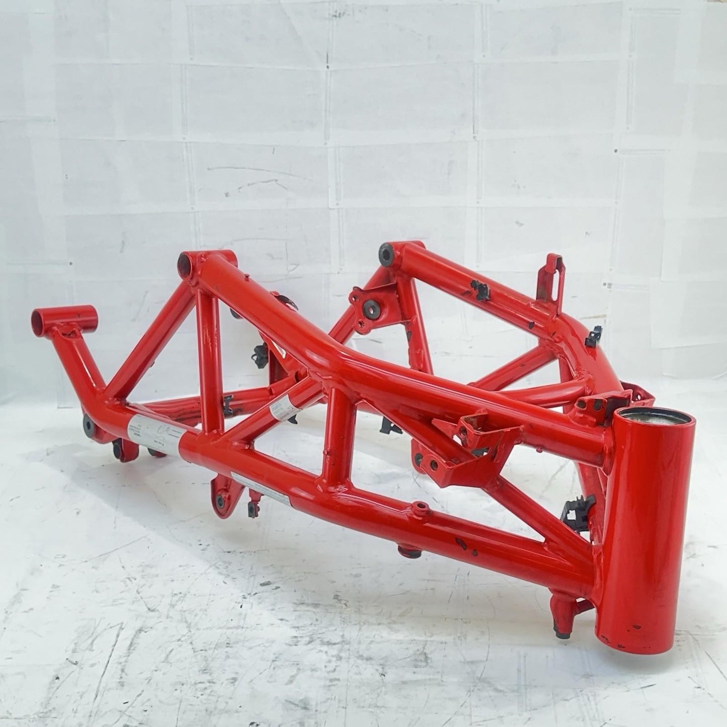 2016 - 2018 DUCATI HYPERMOTARD 939 MAIN FRAME BODY CHASSIS RED STOCK