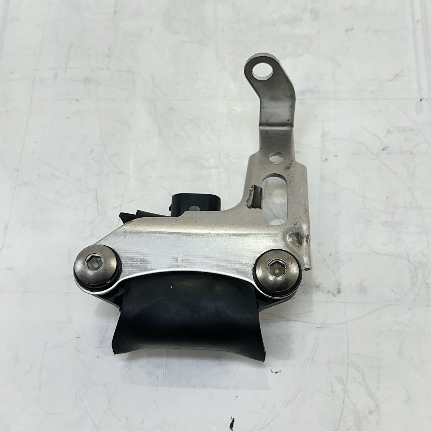 2017 - 2019 HONDA CBR 1000RR SP LEAN TILT SENSOR BANK ANGLE CRASH ROLL OVER GYRO