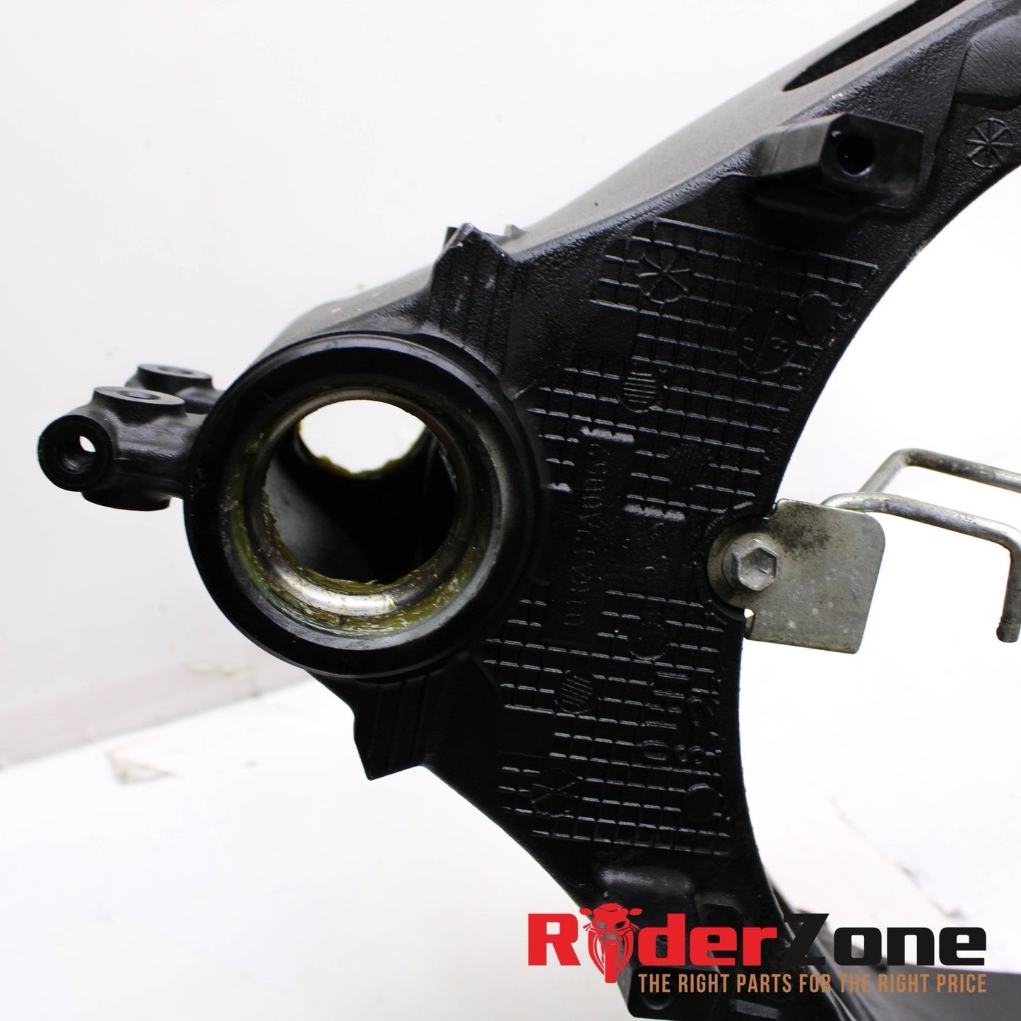 2008 2009 SUZUKI GSXR600 FRAME BLACK MAIN FRAME STOCK BLACK GSXR 600