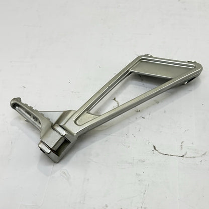 2021 - 2026 APRILIA RS 660 PASSENGER PEGS REAR FOOT REST LEFT RIGHT SET BOLTS