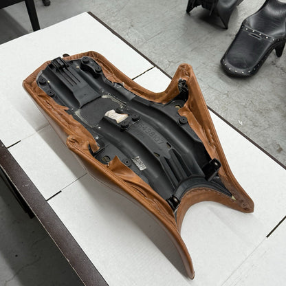 2010 - 2014 VICTORY CROSS COUNTRY SEAT FRONT DRIVER REAR PASSENGER BROWN 5438107