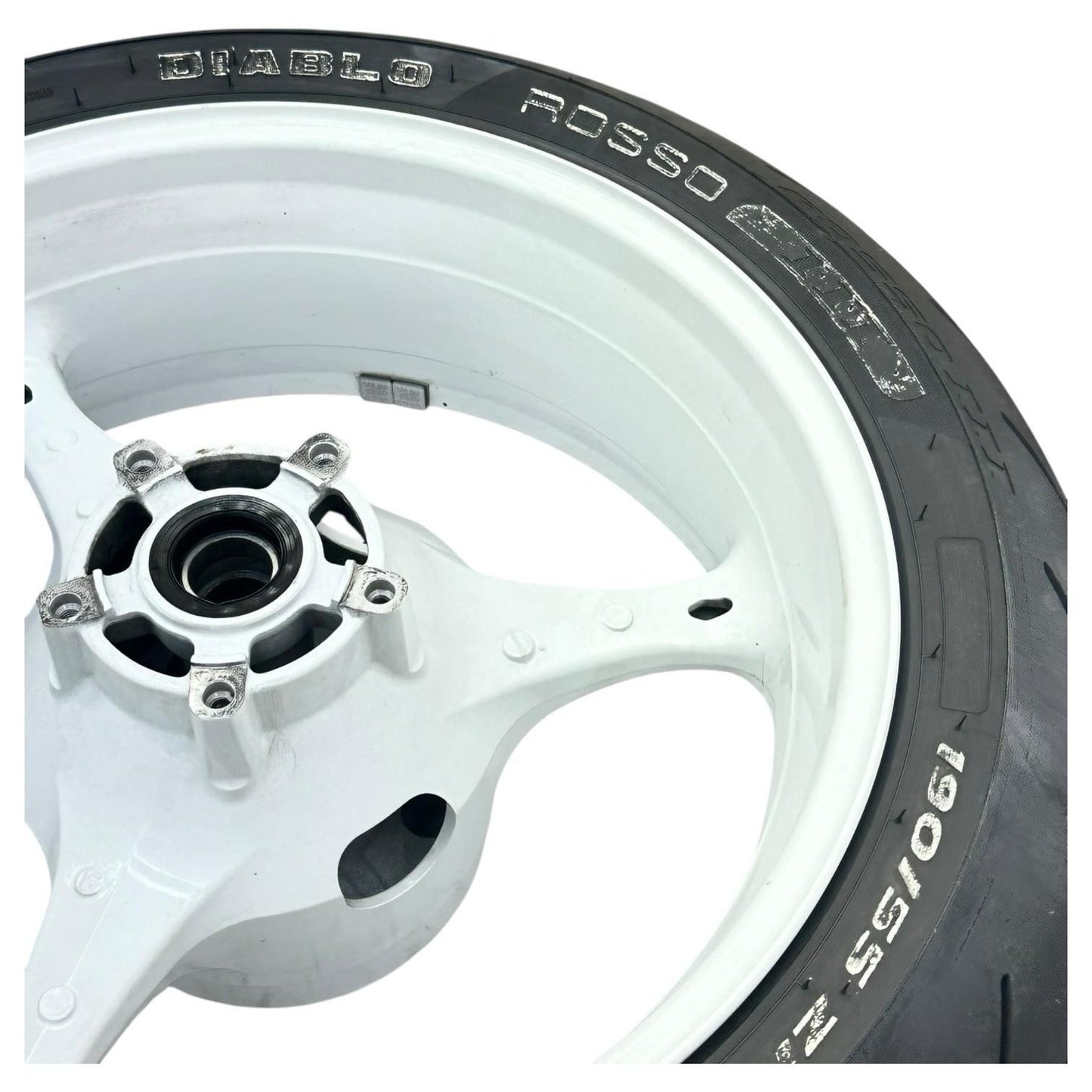 2007 2008 SUZUKI GSXR 1000 REAR WHEEL BACK RIM TIRE RUBBER HUB WHITE STOCK OEM