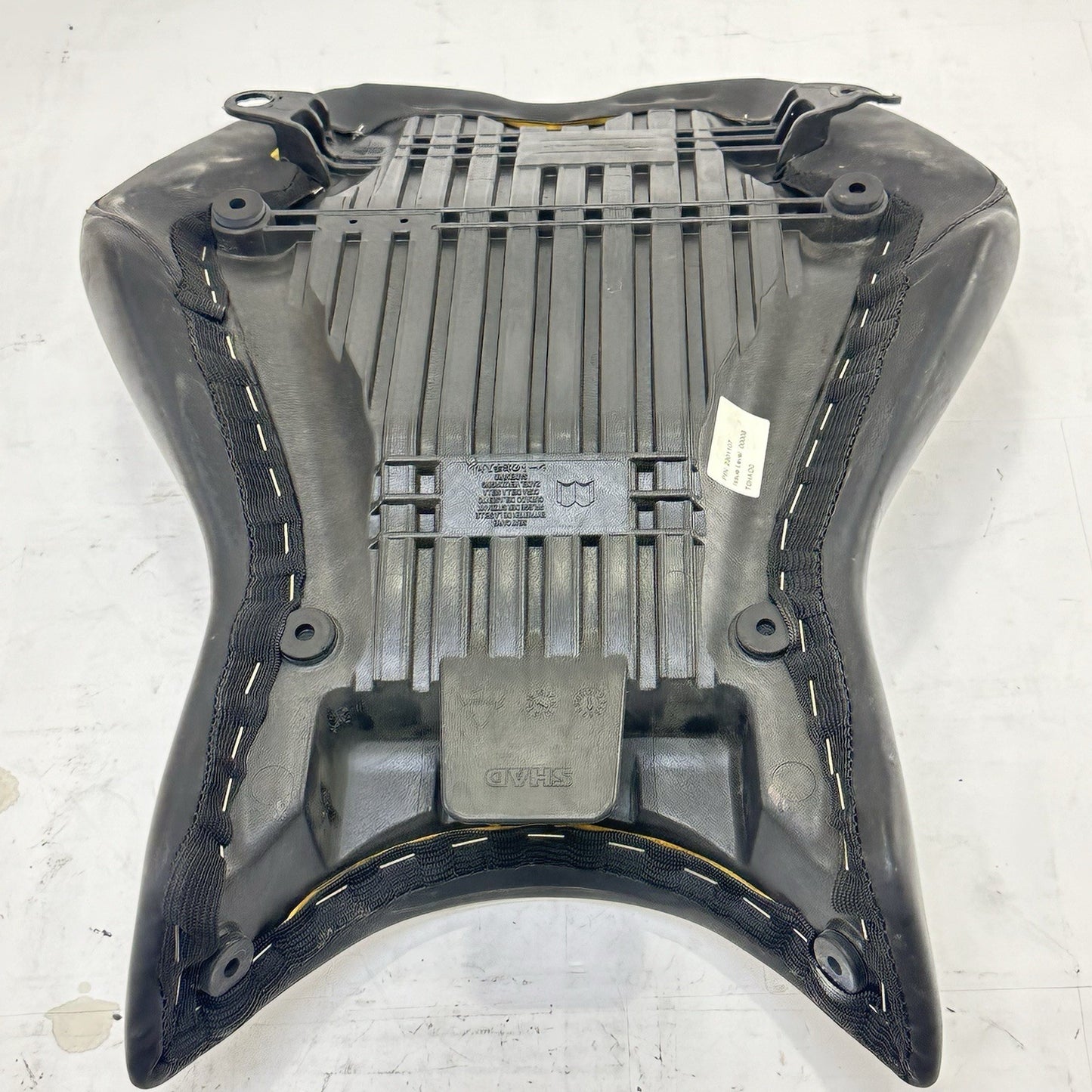2013 - 2017 TRIUMPH DAYTONA 675R FRONT DRIVER SEAT SADDLE BLACK CUSHION
