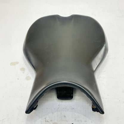 2013 - 2017 TRIUMPH DAYTONA 675R FRONT DRIVER SEAT SADDLE BLACK CUSHION