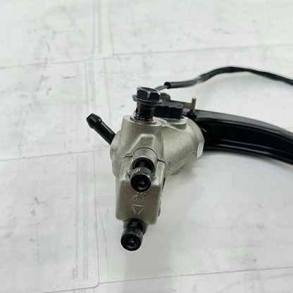 2016 - 2019 DUCATI 959 PANIGALE CLUTCH MASTER CYLINDER LEFT LEVER *DAMAGED*