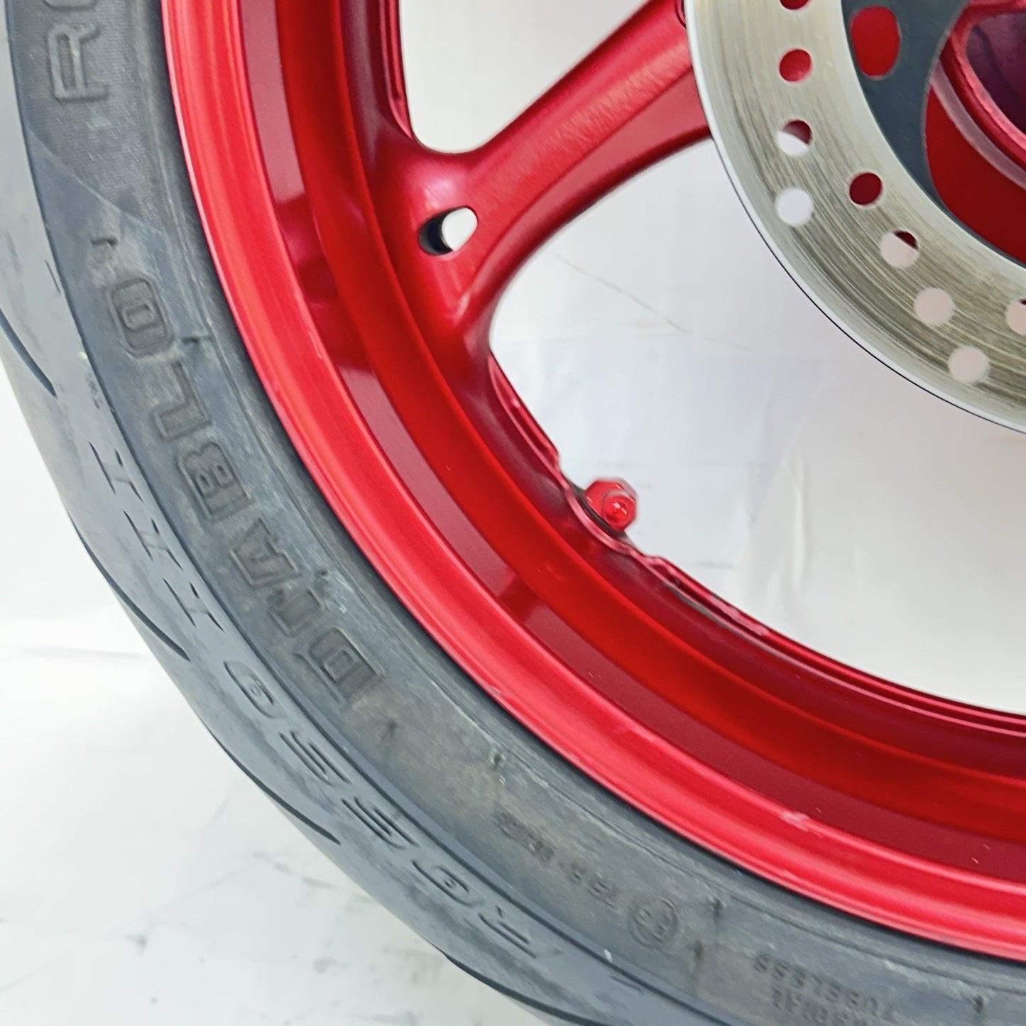 2011 - 2026 SUZUKI GSXS 600 GSXR 750 REAR WHEEL RIM TIRE BACK BRAKE ROTOR RED
