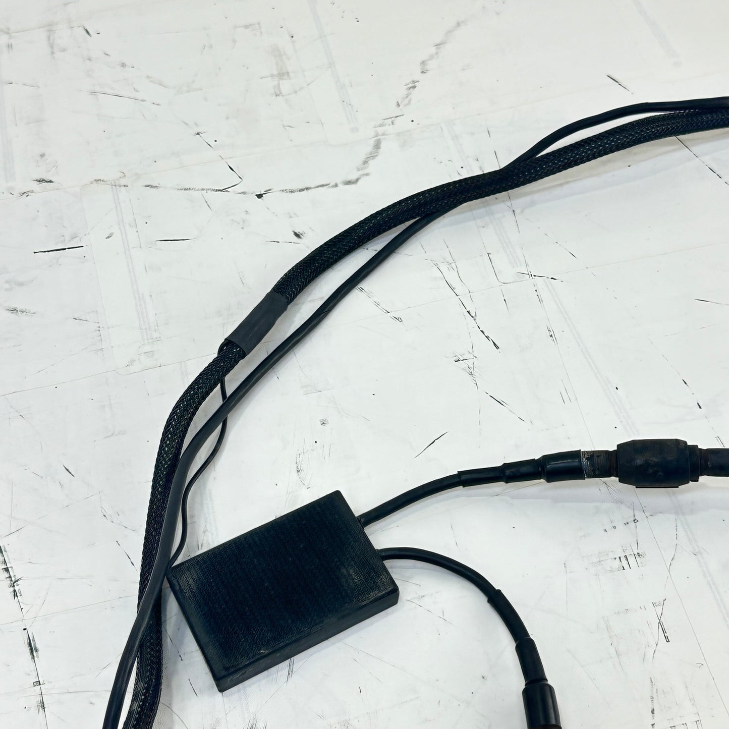 1999 - 2007 SUZUKI HAYABUSA FUEL INJECTION MODULE POWER COMMANDER V DYNOJET