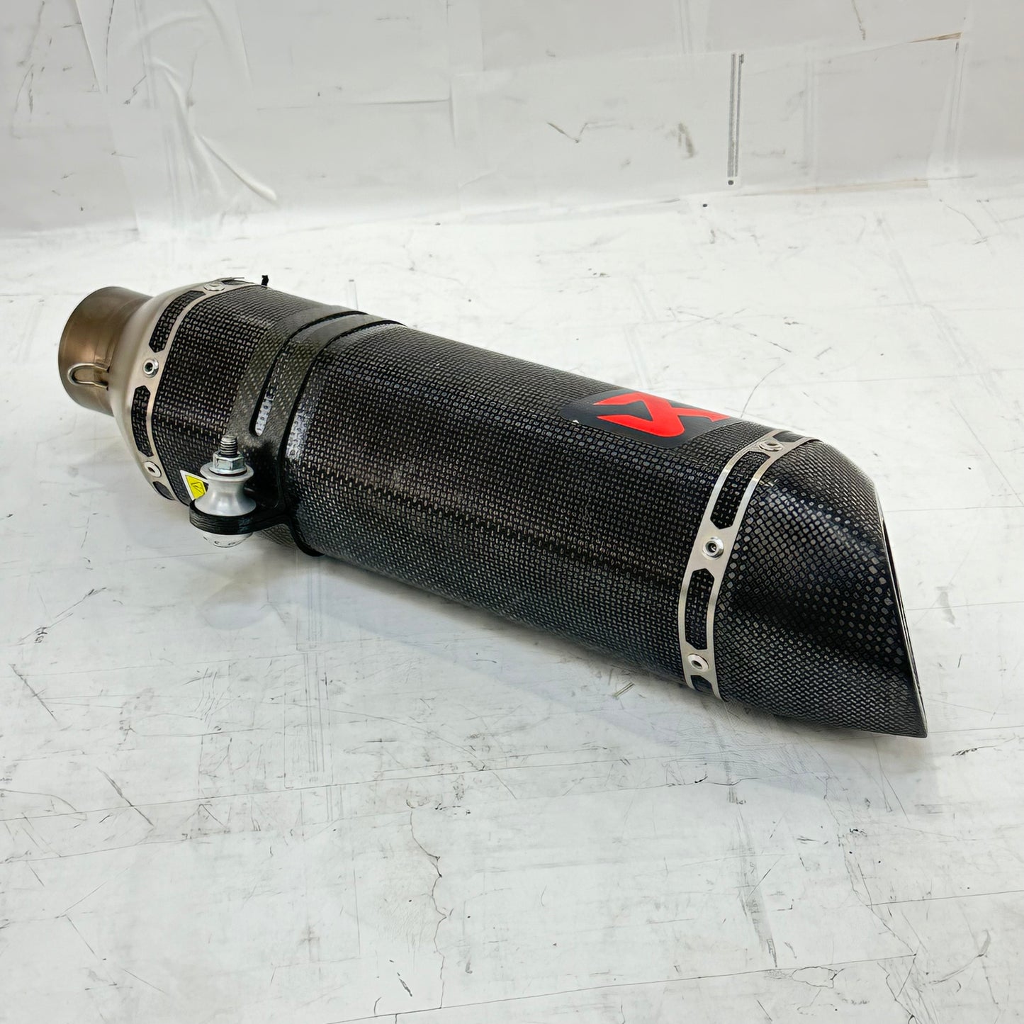 2021 - 2024 APRILIA TUONO V4 1100 EXHAUST MUFFLER SILENCER PIPE AKRAPOVIC * SLIGHT DAMAGE*