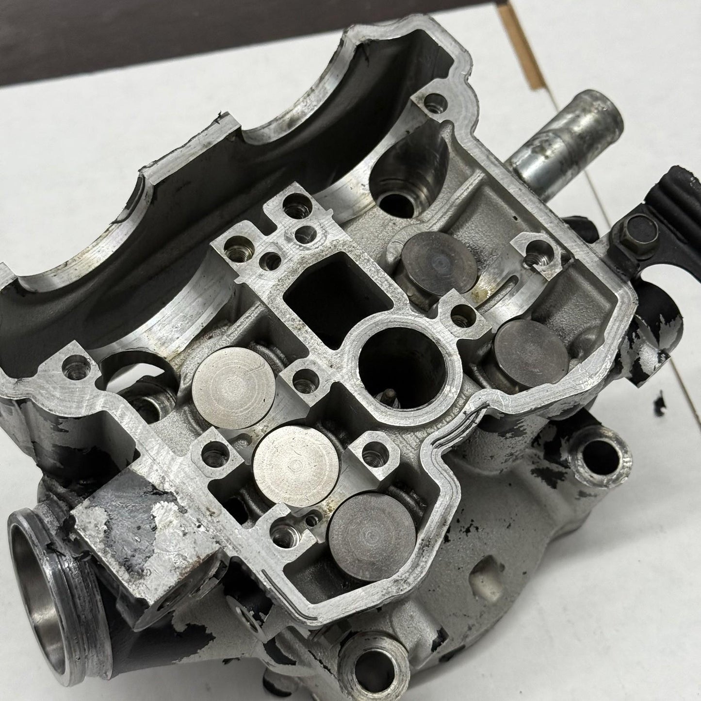 2004 - 2009 YAMAHA YFZ 450 CYLINDER HEAD VALVE ASSEMBLY TOP END SILVER STOCK