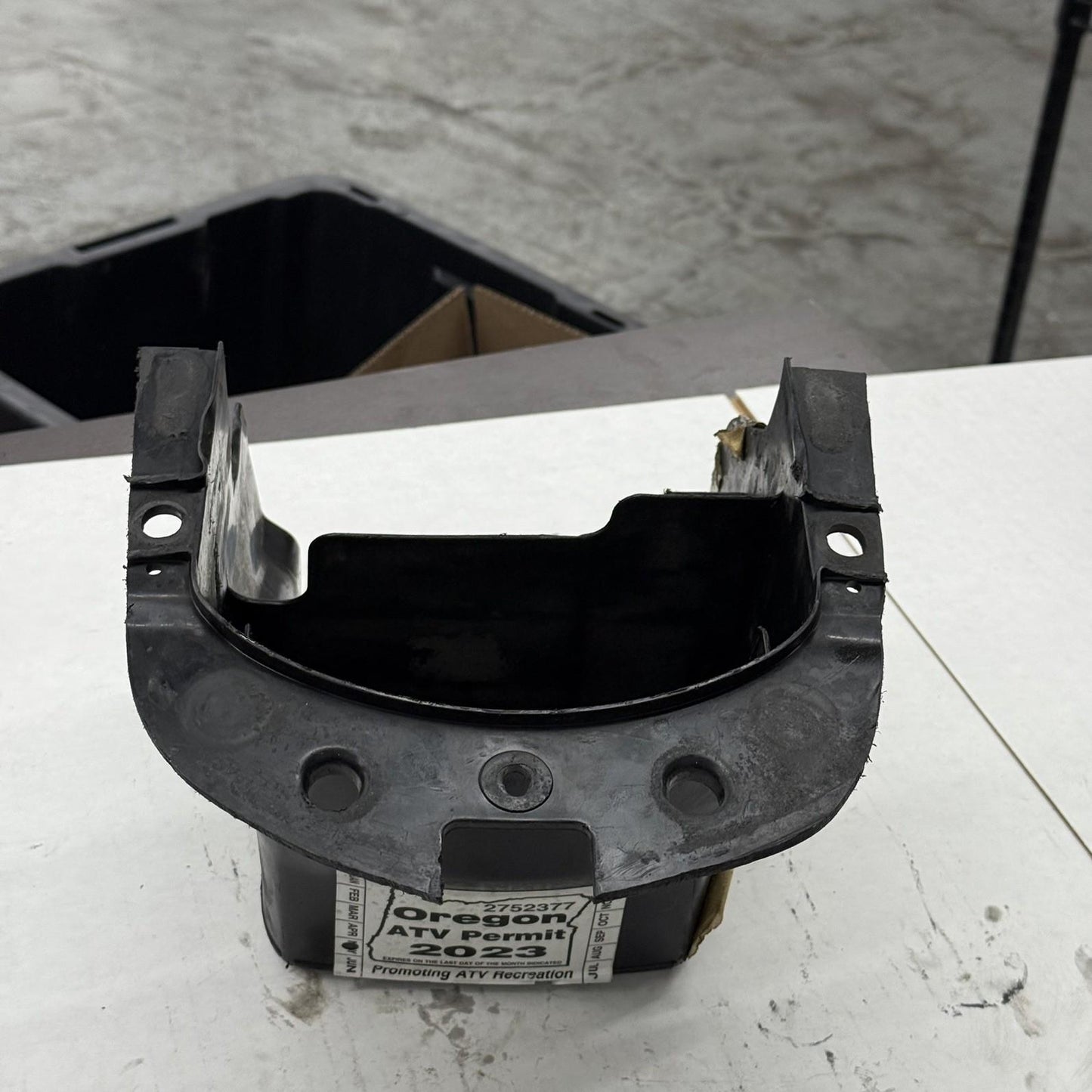 2004 - 2009 YAMAHA YFZ 450 BATTERY TRAY BOX PLASTIC STOCK