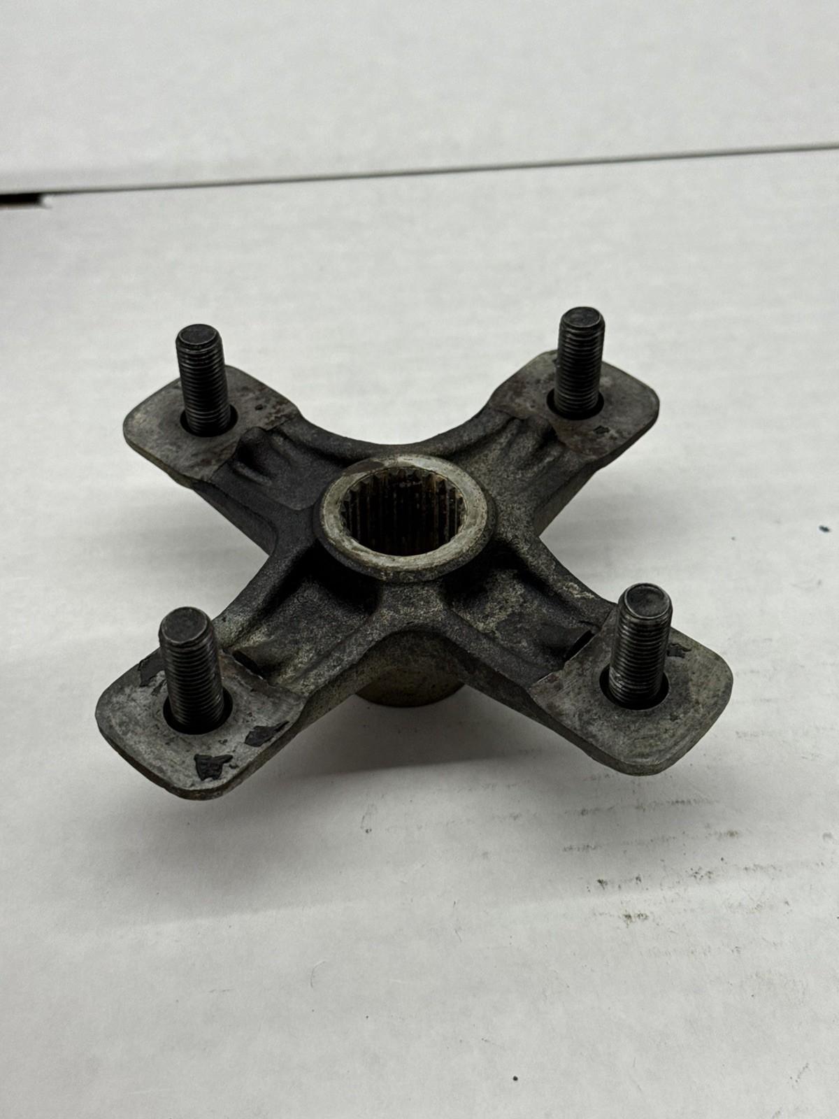 2004 - 2013 YAMAHA YFZ450 REAR AXLE HUBS WHEEL LEFT RIGHT PAIR OF 2 BOLTS