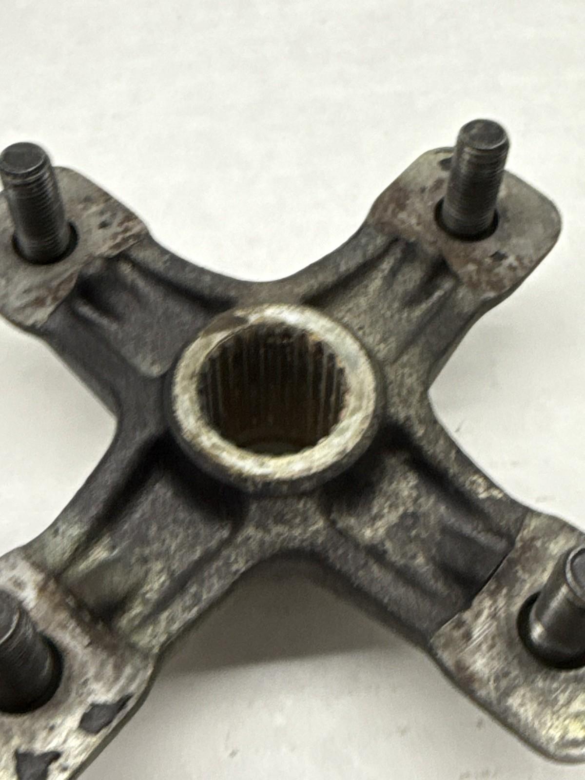 2004 - 2013 YAMAHA YFZ450 REAR AXLE HUBS WHEEL LEFT RIGHT PAIR OF 2 BOLTS