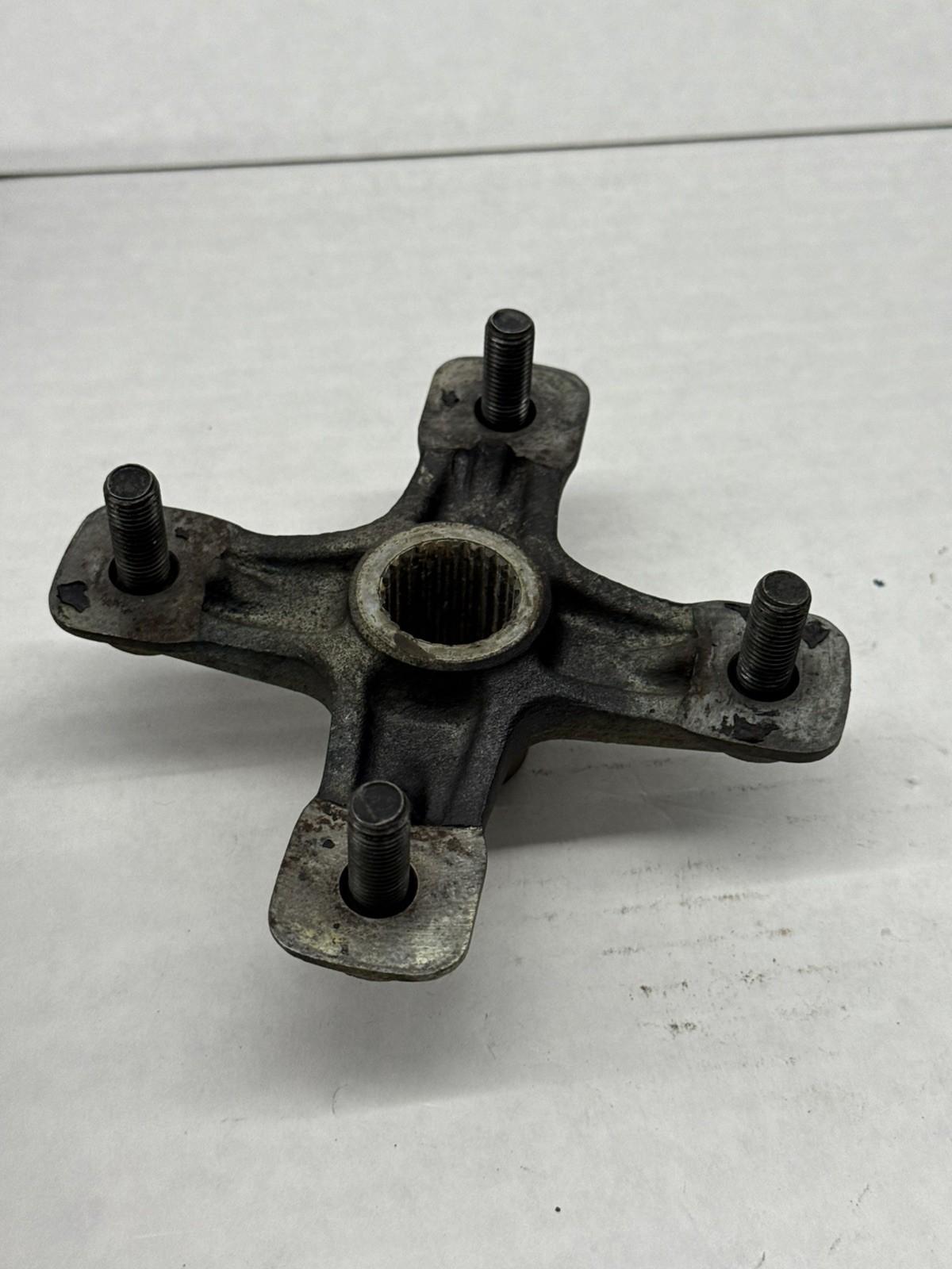 2004 - 2013 YAMAHA YFZ450 REAR AXLE HUBS WHEEL LEFT RIGHT PAIR OF 2 BOLTS