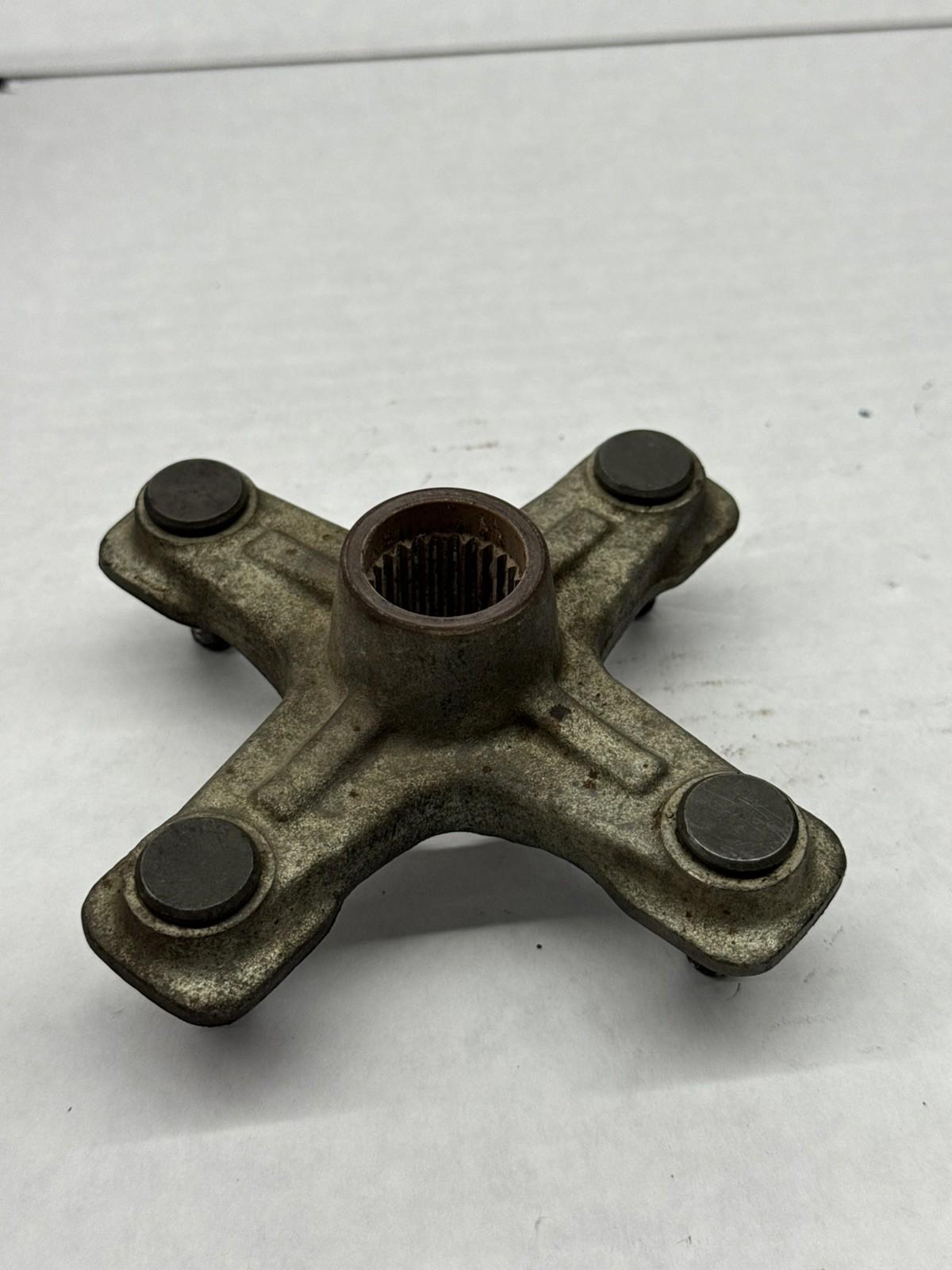 2004 - 2013 YAMAHA YFZ450 REAR AXLE HUBS WHEEL LEFT RIGHT PAIR OF 2 BOLTS