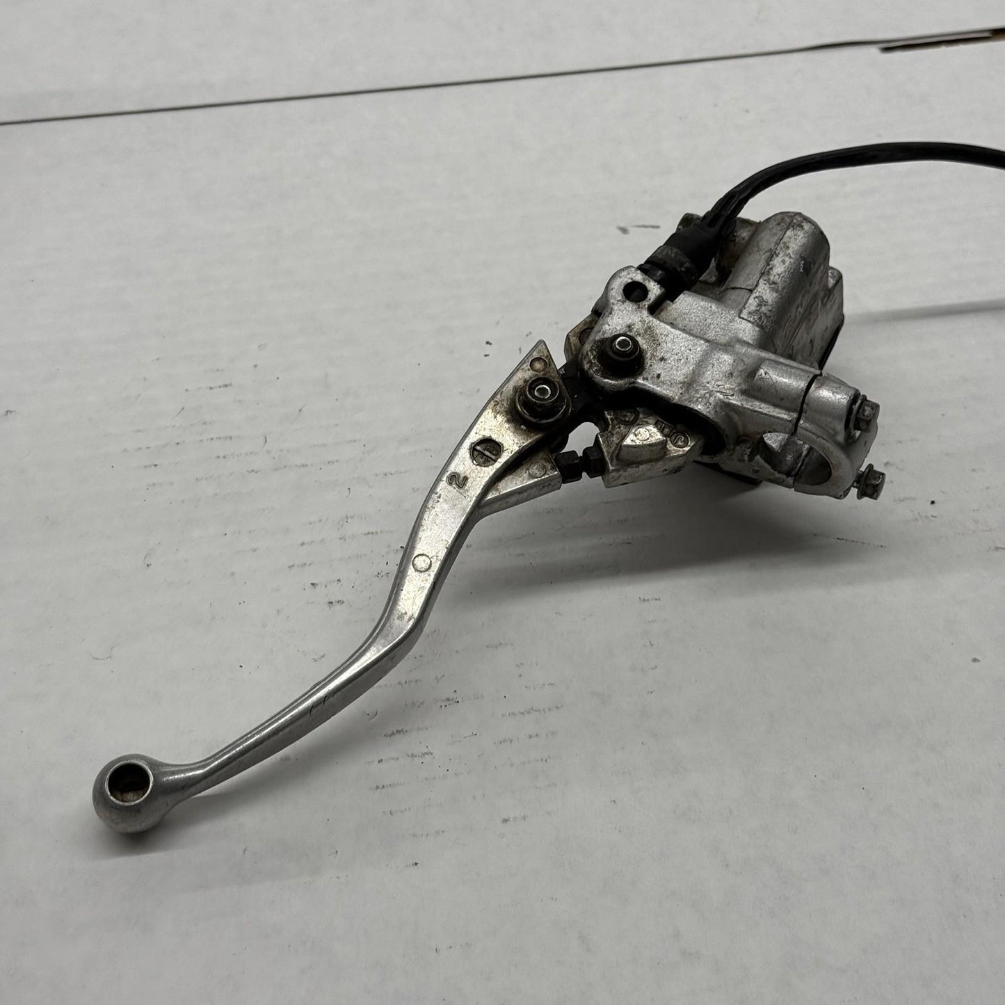 2004 - 2013 YAMAHA YFZ450 FRONT BRAKE MASTER CYLINDER RESERVOIR LEVER