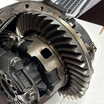 1995 - 2004 Toyota Tacoma REAR Differential Carrier B03A E LOCKER *NO SERVO*