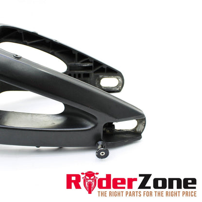 2003 - 2005 YAMAHA 06-09 R6S SUSPENSIÓN TRASERA BRAZO OSCILANTE TRASERO NEGRO OEM 