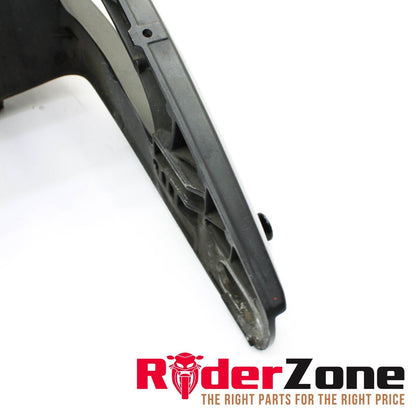 2003 - 2005 YAMAHA 06-09 R6S SUSPENSIÓN TRASERA BRAZO OSCILANTE TRASERO NEGRO OEM 