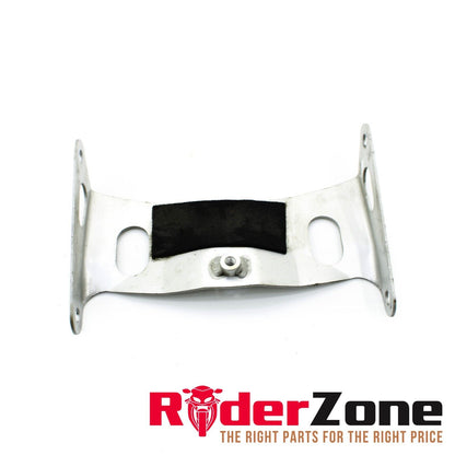 2005 2006 SUZUKI GSXR1000 REAR SEAT SUB FRAME BRIDGE BRACKET MOUNT SILVER