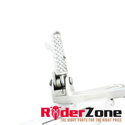 2017 - 2019 HONDA CBR1000RR LEFT REARSET FOOT PEG SILVER FOOT GUARD BOLTS
