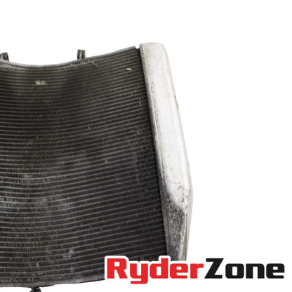 2008 - 2010 KAWASAKI NINJA ZX10R RADIATOR ENGINE MOTOR COOLING COOLER FAN