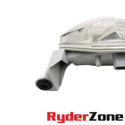 2008 - 2010 KAWASAKI NINJA ZX10R TAIL LIGHT REAR BRAKE LIGHT LAMP CLEAR
