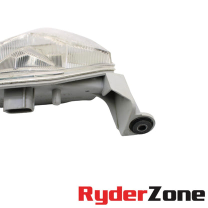 2008 - 2010 KAWASAKI NINJA ZX10R TAIL LIGHT REAR BRAKE LIGHT LAMP CLEAR
