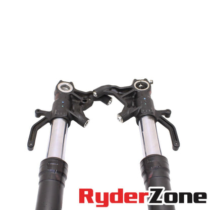 2019 - 2023 KAWASAKI NINJA ZX6R FORKS FRONT SUSPENSION FORK TUBES TRIPLE TREE OE