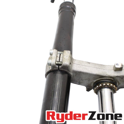 2019 - 2023 KAWASAKI NINJA ZX6R FORKS FRONT SUSPENSION FORK TUBES TRIPLE TREE OE